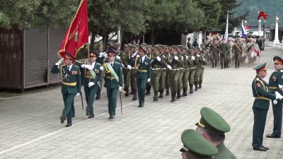Генеральная репетиция парада Победы прошла на набережной Диоскуров в Сухуме
