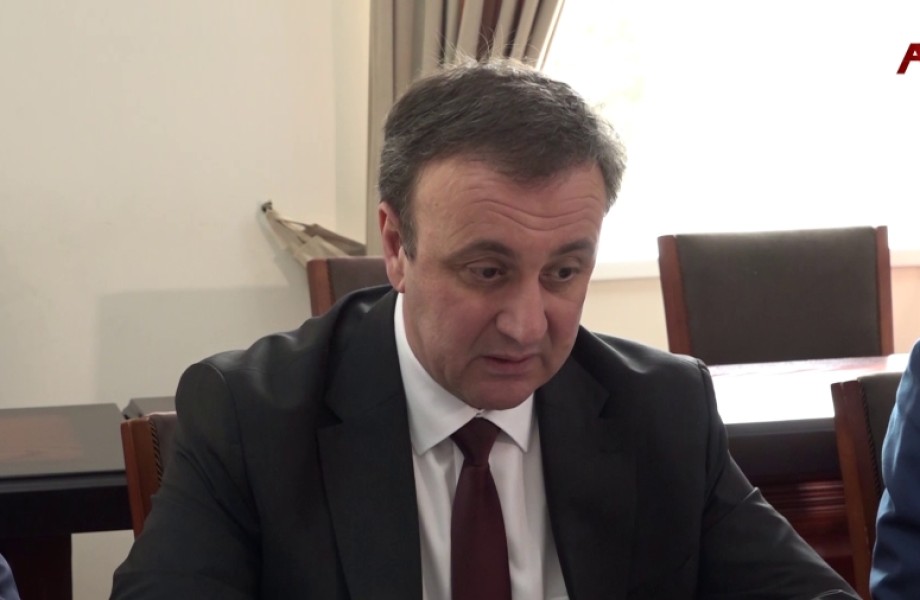 В КМ прошло совещание по вопросам взаимодействия России и Абхазии в сфере социально-экономического сотрудничества