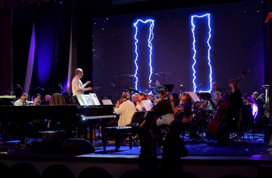 Piano Duo и Orchestra готовятся к юбилейному концерту, который пройдет в филармонии 28 апреля