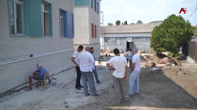 В 4 средней школе города Гудаута имени Героя Абхазии Оскара Гвазава проводятся масштабные работы
