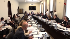 Состоялось очередное заседание Народного Собрания Республики Абхазия. На повестке дня - 26 вопросов