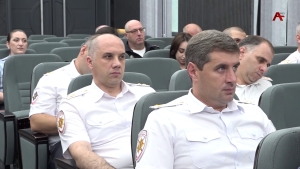 Аҧсны аҩныҵҟатәи аусқәа рминистрра аусзуҩцәа ашықәсбжазтәи русура еихыршьаалеит