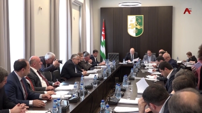Имҩаҧысит Аҧсны жәлар реизара адепутатцәа реилатәара