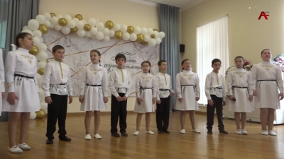Тҟәарчалтәи актәи абжьаратә школ алагарҭатә классқәа хзыркәшаз аҵаҩцәа рзы еиҿкаан ахәылҧаз
