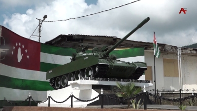 15 августа в Абхазии празднуется День танкиста