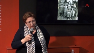 Лекция абхазского этнолога М. Барциц прошла в Государственном русском театре драмы им. Ф.Искандера