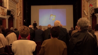 Аҳәынҭқарратә бызшәатә политиказы аусбарҭа иҭнажьит аҧсшәахь здублиаж ҟаҵоу афильм "Аннеи аҳәынҭқари"