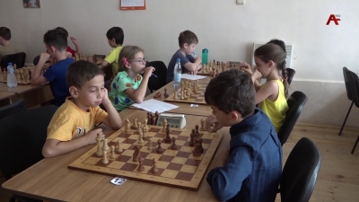 В Сухуме в шахматной школе стартовал XX Международный шахматный фестиваль «Абхазия Оpen»