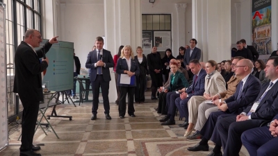 С.Кириенко встретился с победителями конкурсов, организованных росс. Фондом президентских грантов