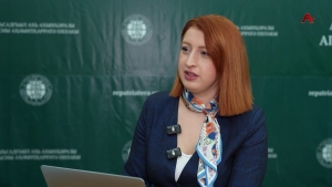 Еиду амилаҭқәа реиҿкаара афорумқәа рҿы аҧсуаа рзинқәа зыхьчо Ельчин Аӡынҧҳа лхьышьҭраҿ дааны дыҟоуп