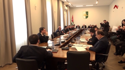 Парламент Абхазии принял в окончательном чтении бюджеты шести внебюджетных фондов на 2024 год