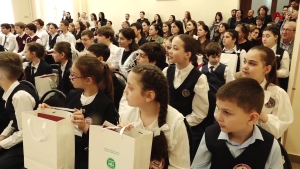 Аҧсны ашколхәыҷқәа рыбжьара имҩаҧысыз аолимпиада алҵшәақәа рыла 222 ҩык аҵаҩцәа аиааира ргеит