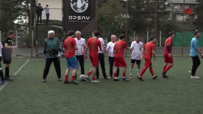 В Абхазском государственном университете прошел необычный футбольный матч