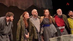 Мшаҧымза 16-17 рзы Аҧсуа театр аҿы Уилиам Шекспир испектакль «Акрал Лир» аҧхьарбара мҩаҧгахоит